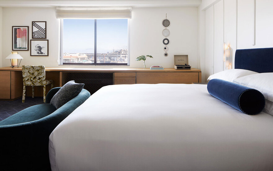 Guestroom at Kimpton Alton Hotel